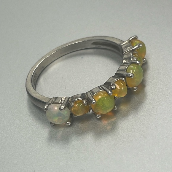 New Fire Opal Ring w Sterling Silver Setting Size 7 - Picture 2 of 5